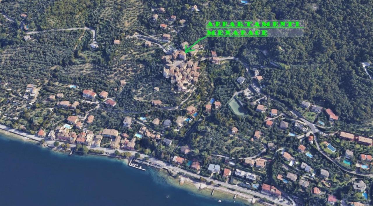 Apartamento Attico Nel Borgo Torri Del Benaco Exterior foto